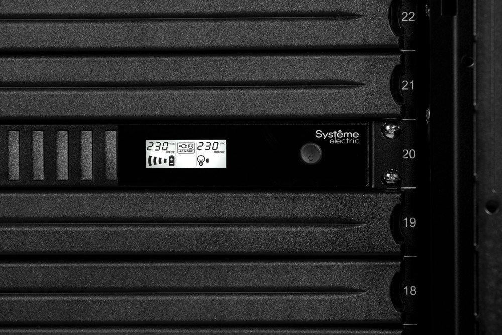 ИБП Systeme Electric SMTSE750RMI1U