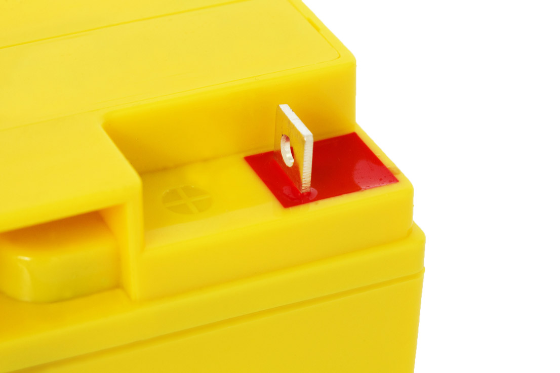 Аккумуляторная батарея YELLOW HRL 12-76W (18 Ач)