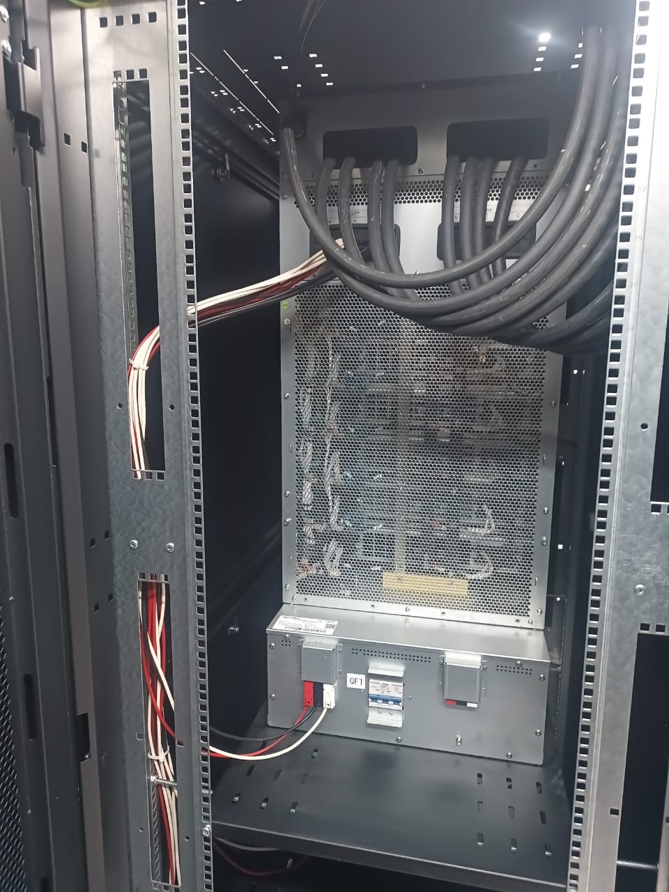 Поставка ИБП ИМПУЛЬС для IT-инфраструктуры — Санкт-Петербург