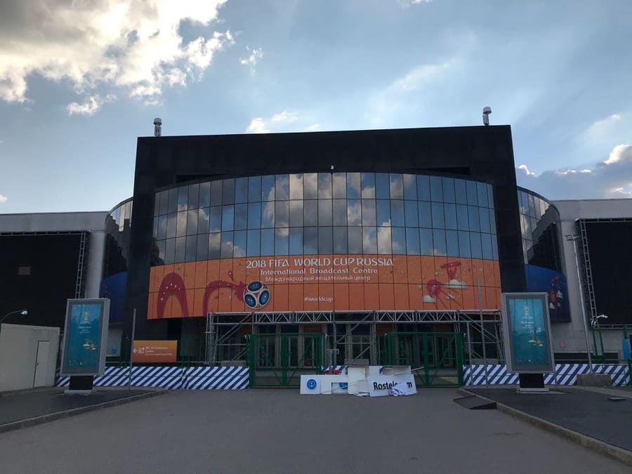 Монтаж ИБП ИМПУЛЬС Фристайл 11-3, Международный Вещательный Центр ФИФА, г. Москва, Крокус-Сити